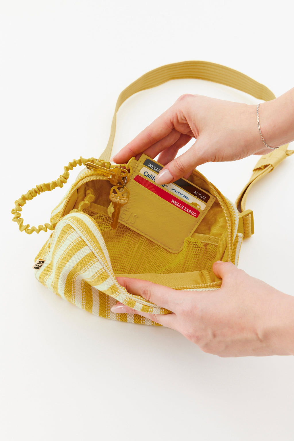 Resale The Belt Bag in Honey Stripe