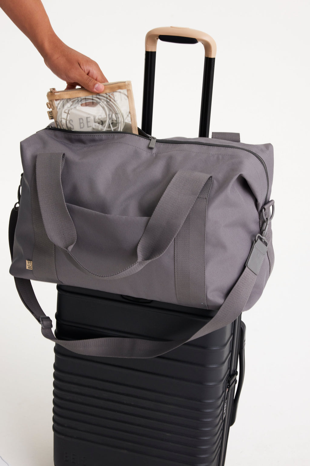 Resale The BÉISics Duffle in Grey