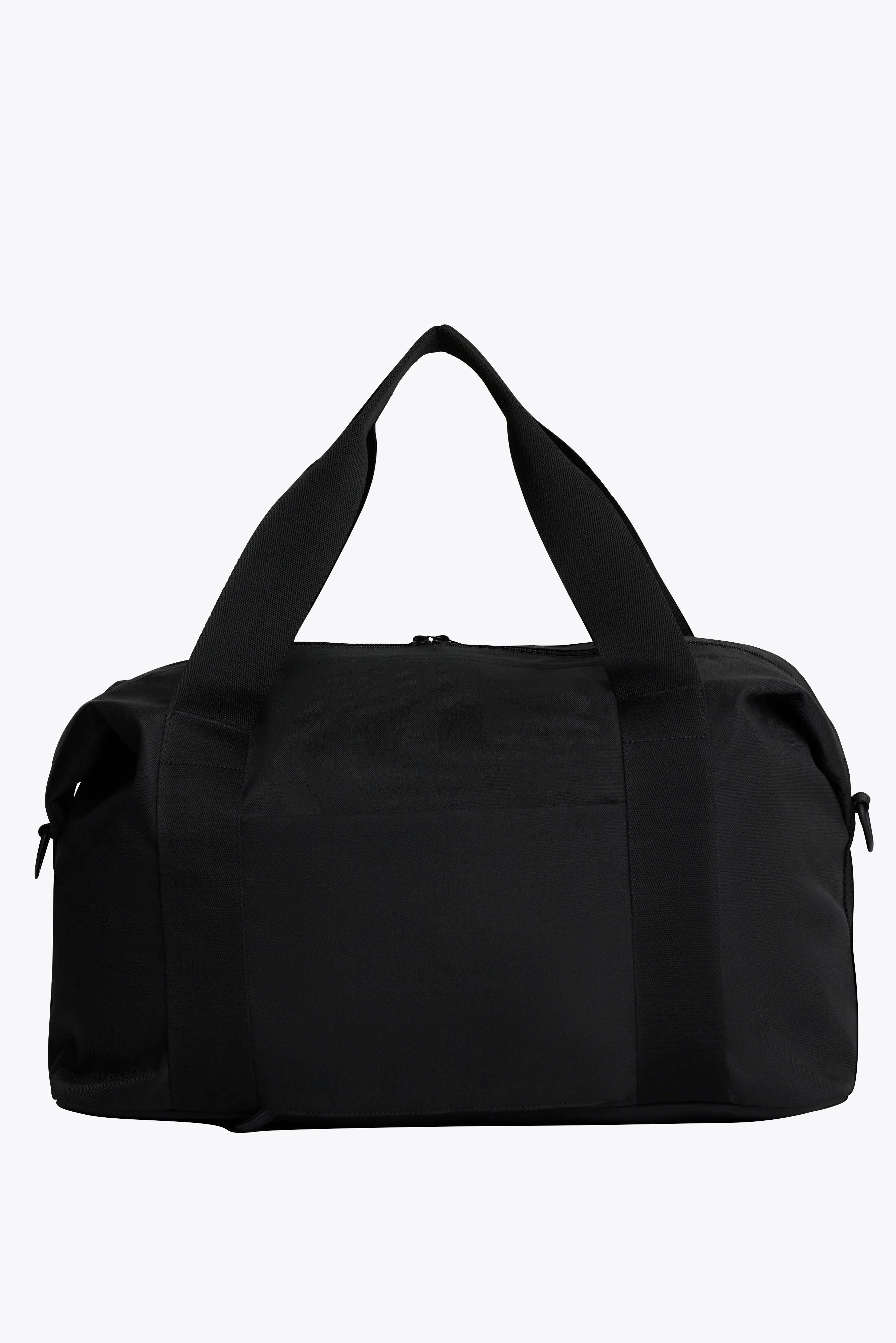 Resale The BÉISics Duffle in Black